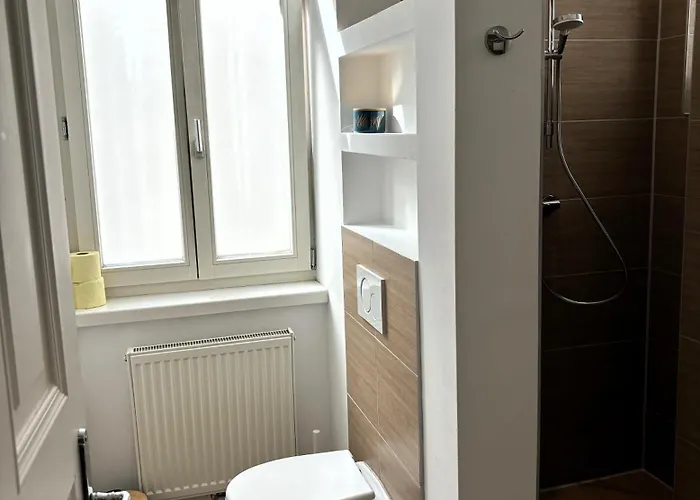 Casa Nostra - Schoene 3-zimmerwohnung Am Augarten *