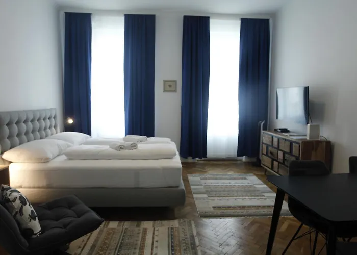 Casa Nostra - Schoene 3-zimmerwohnung Am Augarten Апартаменти *