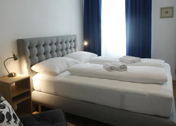 Апартаменти Casa Nostra - Schoene 3-zimmerwohnung Am Augarten